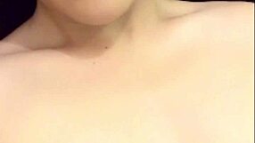 Vietnamese gay cutie teases with live handjob show