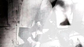 Curvy wife submits pussy in doggystyle video