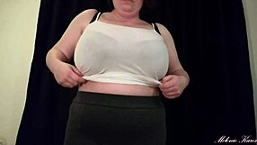 Loose clothes striptease stripless naked temptation rubs for big gorgeous juicy women