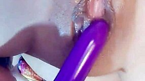 Big clit latina milf squirts her pussy in public!