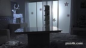 lesbian chicks feel wet squirting