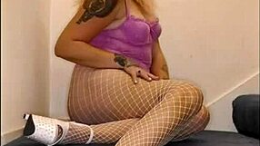 tiina plays with her pussy in stockings