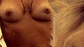 Vintage krása, pripravená na zviera?