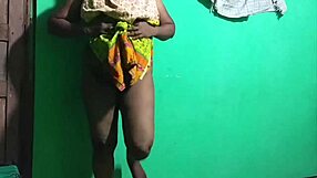 indian milf masturbates huge tits on cam