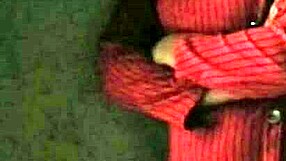 I brought my girlfriend to the ranch at night for a private moment