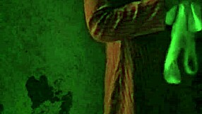 I brought my girlfriend to the ranch at night for a private moment