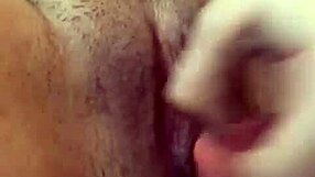 fui pega no flagra gozando no jogo