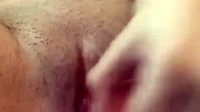 fui pega no flagra gozando no jogo