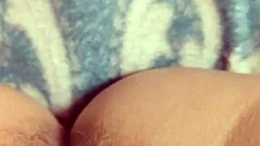 Powdered Life Tempting Little Pussy And Juicy Waters