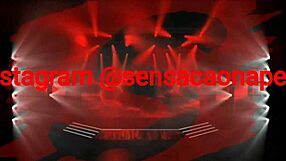 quem n�o gosta de transar na cozinha confira essa gozada gostosa na beira da pia