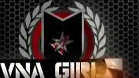 Piccola giovane con apparecchio si fa fottere il culo forte per AllAnal