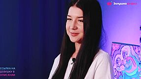 Jolie butt looks soo good naked