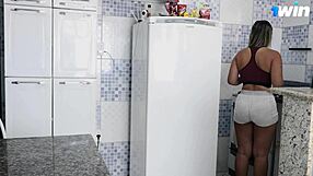 I Caught The Maid Cooking And Fucked Her Ass