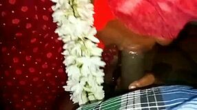 Indian Girlfriend Has Masked Sex In Dorm Bathroom