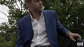 He says, Come watch me strip and box naked with neighbors