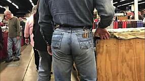 This bodybuilder trainer has an impressive physique and huge cock.