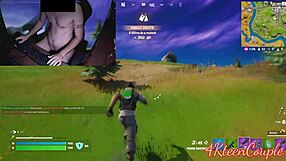 Fortnite gameplay with a Brazilian gamer in the buff