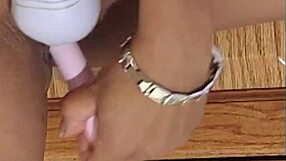 maxine x piss squirts