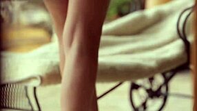 fetish babe giving oral