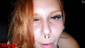 fudendo escondido na casa de swing with braces and natural tits