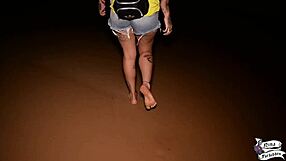 novinha se masturbando na praia com big ass orgasm and squirting