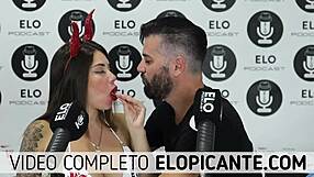 Elo sucks Sara Blonde's tits in spicy room?