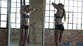 Flexible babe uses toes for footjob on monster cock and cumshot