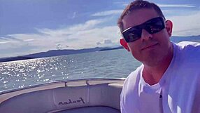 i enjoy a boat trip with natural tits