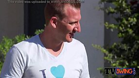 I’m obsessed with American couples soaking in steamy foreplay!