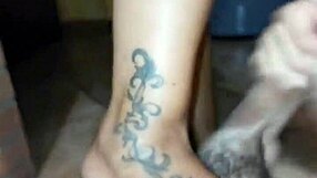 i catch my wife using a dildo toy