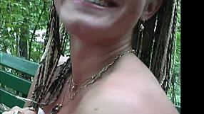 milano's voyeur snatches a whore for his car?