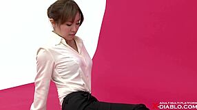 Amateur nude photo session with maki momoi