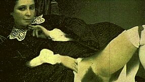 Vintage Granny Fanny Teases With Hairy Antique Charm