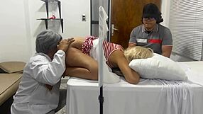 ปาร์ตี้เซ็กส์วัยรุ่น - เบลล่า มัวร์ แตกสุดแรงจากสองทาง