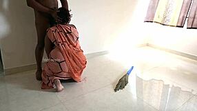 In the house, Tamil maid Prabha jerks her owner's dick between chores