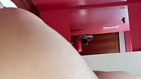 ME ENCANTA SACARLE LA LECHE Y QUE ME FOLLE PROFUNDAMENTE, LATINA TEEN WITH BIG ASS