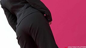 Amateur nude photo session with maki momoi