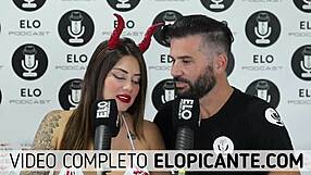 Sara blonde juega con la crema de elo podcast y se la traga