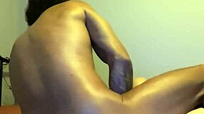 ella spreads her ass open for a casual check