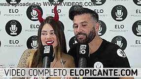 Sara blonde juega con la crema de elo podcast y se la traga