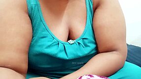 Kolkata College Girl Showing Boobs in Coed Tit Display