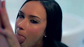 her specialty in sensual sucking with mature couple