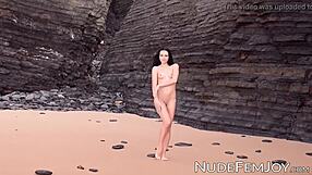 Babe in bikini shows off perfect shaved ass.