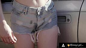 Christie Stevens And Stepdaughter Finger Car Wash