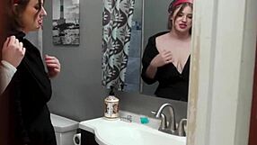 Black Friday special with Riley Nixon, Scarlett Mae, and Tyler Cruise.