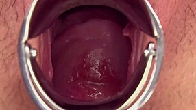 ロシア人ハーフで美白美人の美月アンジェリアちゃんがついに「マンコ図鑑」に登場 1