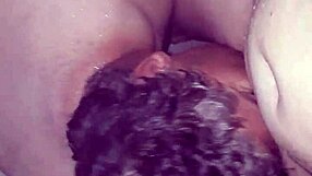 Que Chupada Chupada Gostosa Que Eu Tomei No Chuveiro Gozei Umas Três Vezes.