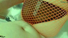 Stepsister Gets Pussy Fucked Until Filled with Cum