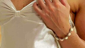 i dominated my eurobabe cunt with masturbation and bondage.