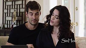 Computer nerd bangs milf's bubble butt while cheating in fantasy!